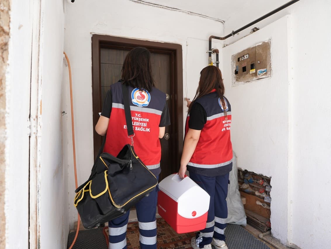 Denizli’de ücretsiz HPV aşı uygulaması başladı