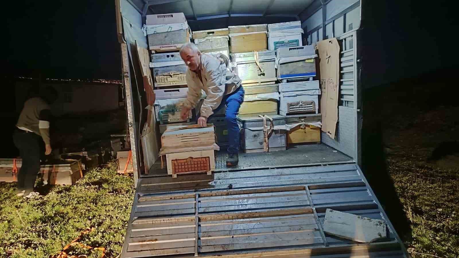 Karadeniz’in gezgin arıcıları yeni sezon için Doğu Anadolu’nun dağlarını mesken tuttu