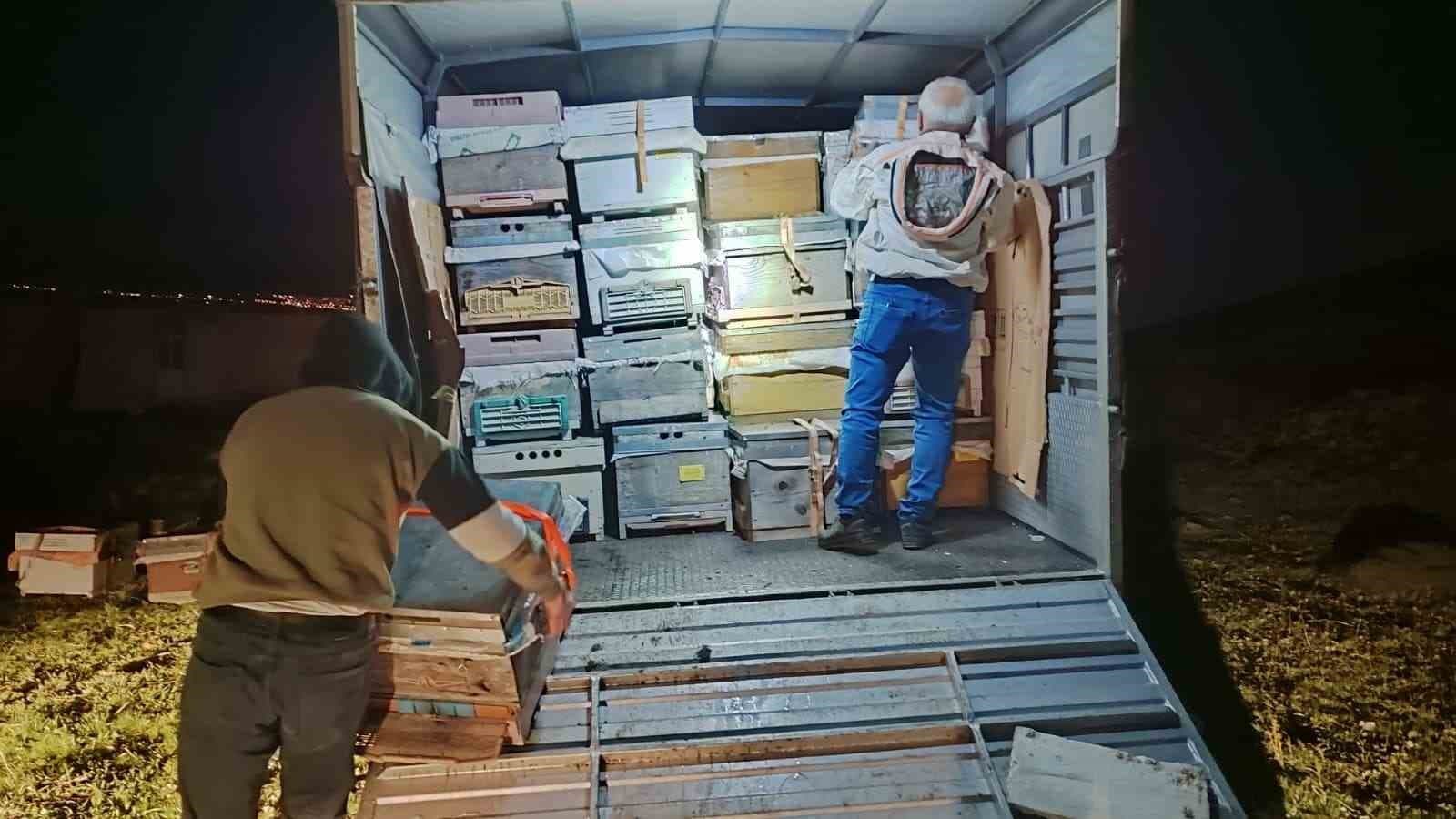 Karadeniz’in gezgin arıcıları yeni sezon için Doğu Anadolu’nun dağlarını mesken tuttu