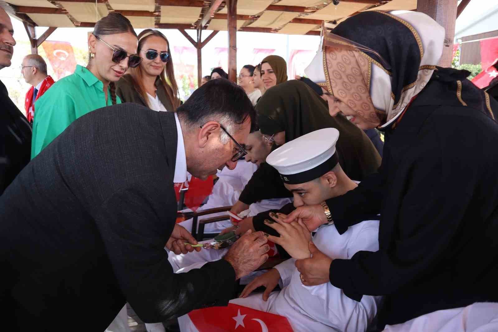 Yalova’da engelli gençlere asker eğlencesi