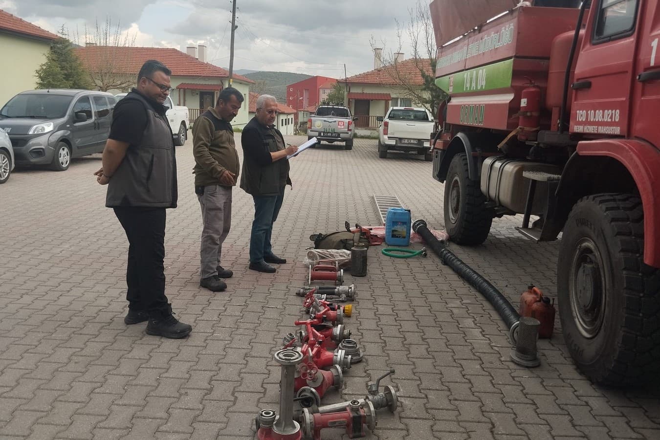 Bolu’da yangın söndürme araçları zorlu sezon öncesi denetimden geçti