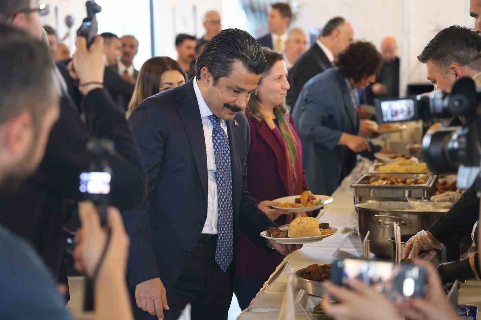 Kırşehir’de Türk Mutfağı Haftası’nda yöresel lezzetler tanıtıldı