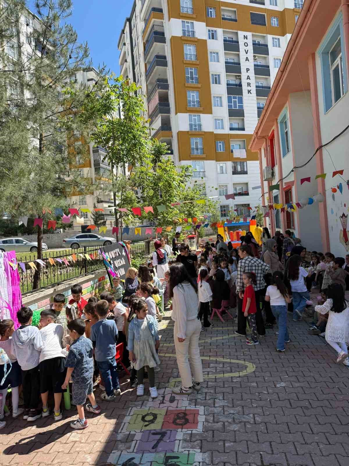 Kurtalan’da baharın gelişi şenliğe dönüştü