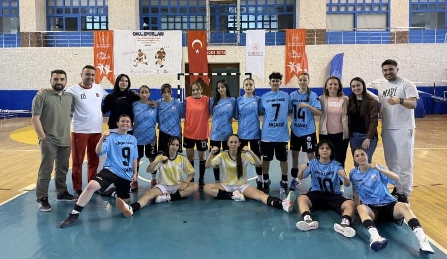 Aksaray Spor Lisesi Kız Futsal Takımı, Türkiye 5.’si oldu