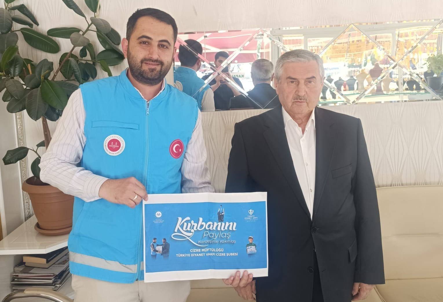 Cizre Kaymakamı Baycar, Türkiye Diyanet Vakfı kurban kampanyasına destek verdi