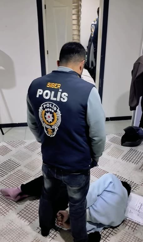 İnternetten oto parça dolandırıcılığına operasyon: 7 tutuklama