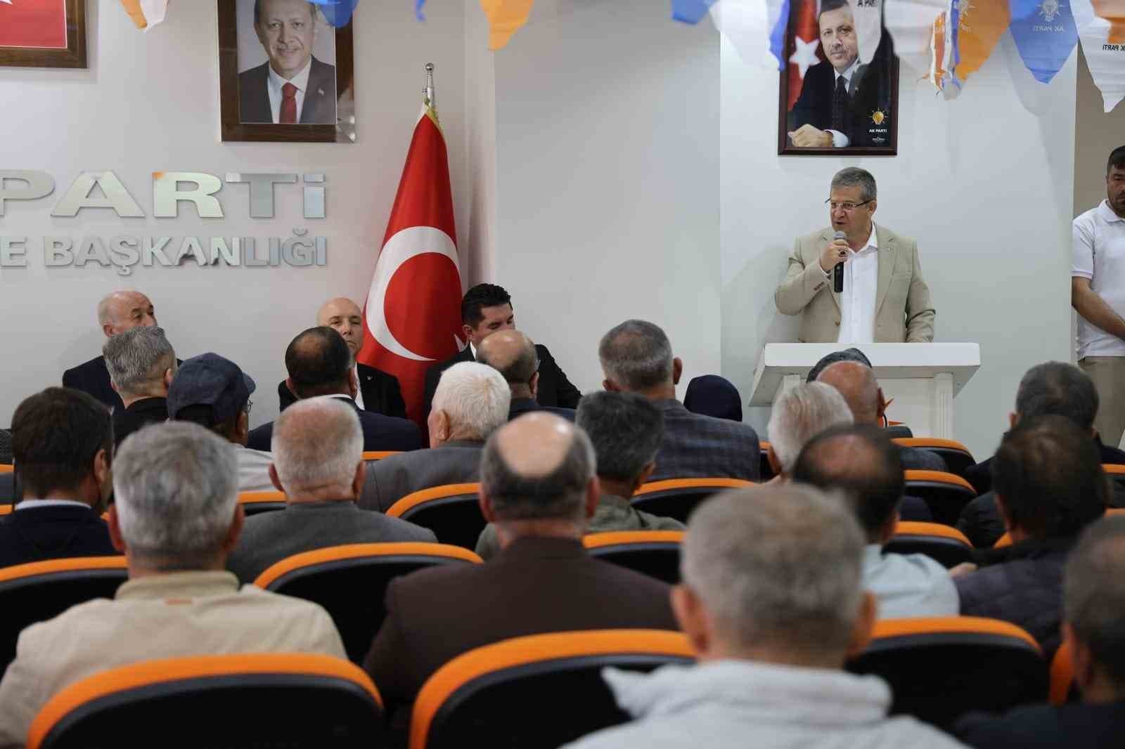 Denizli AK Parti’den 8 ilçeyi kapsayan koordinasyon ve istişare toplantısı