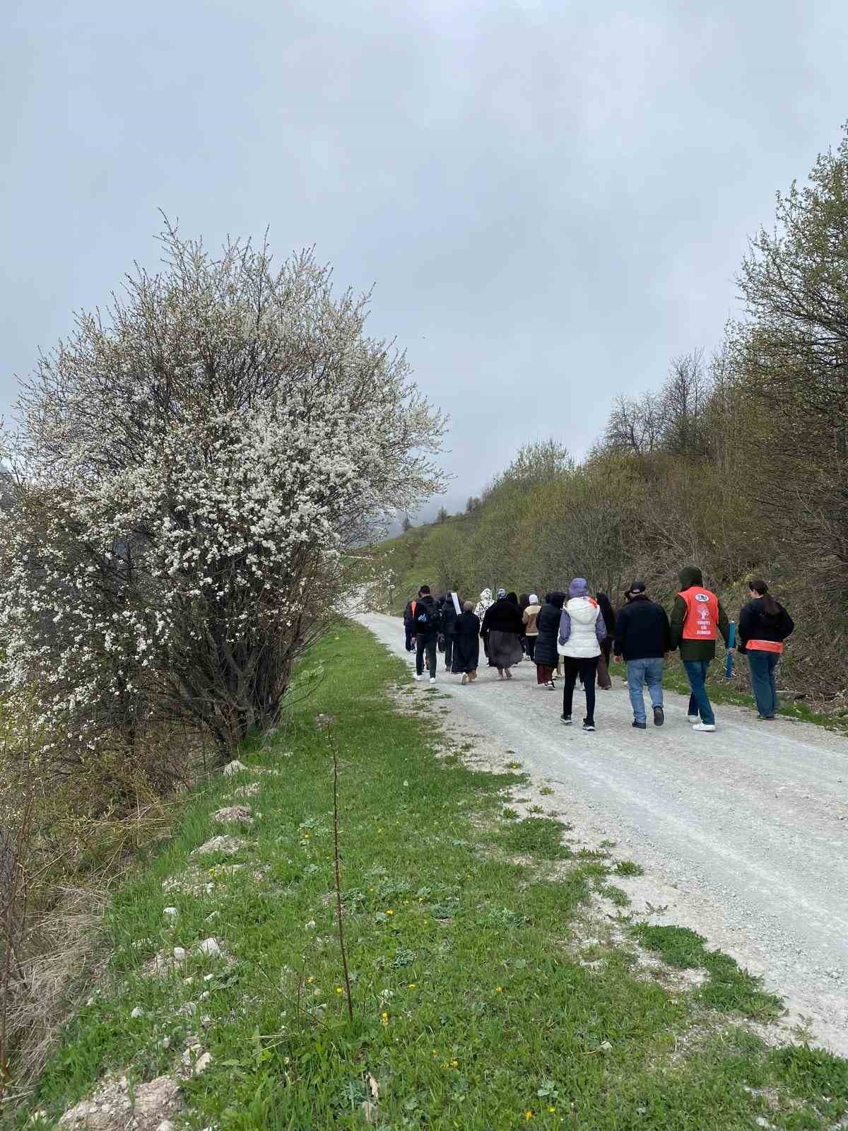 Ardahan’da Posof’ta "Doğa ile temas" kampı