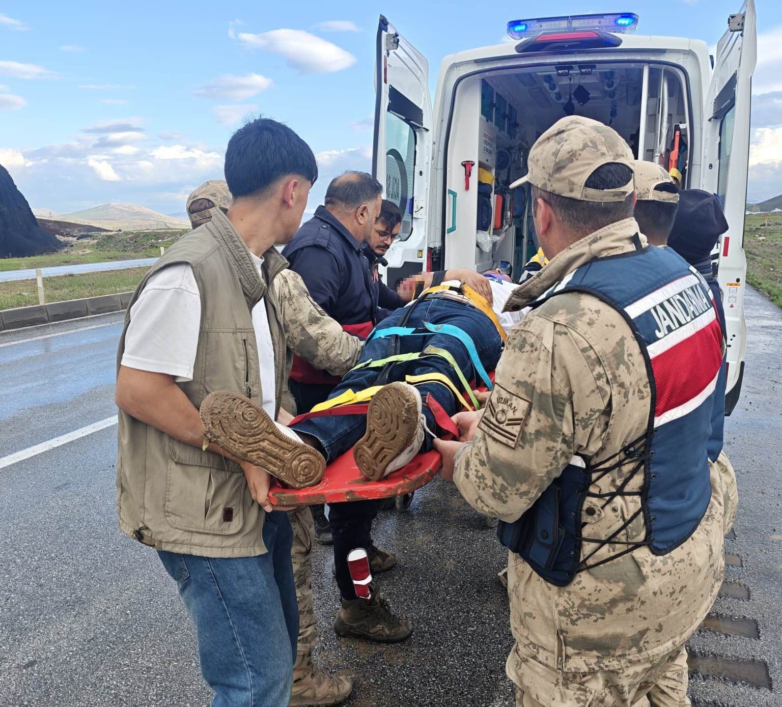 Van’ın Çaldıran ilçesinde trafik kazası: 5 yaralı