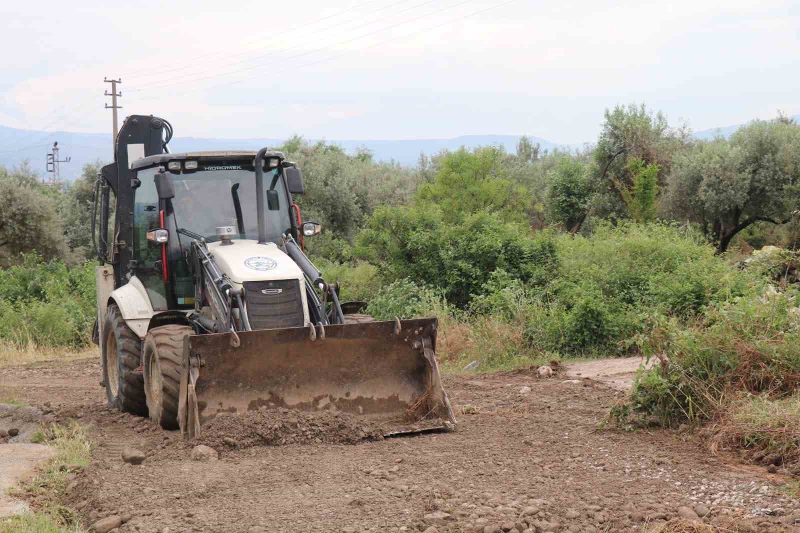 Bozdoğan’da yağışın izleri siliniyor
