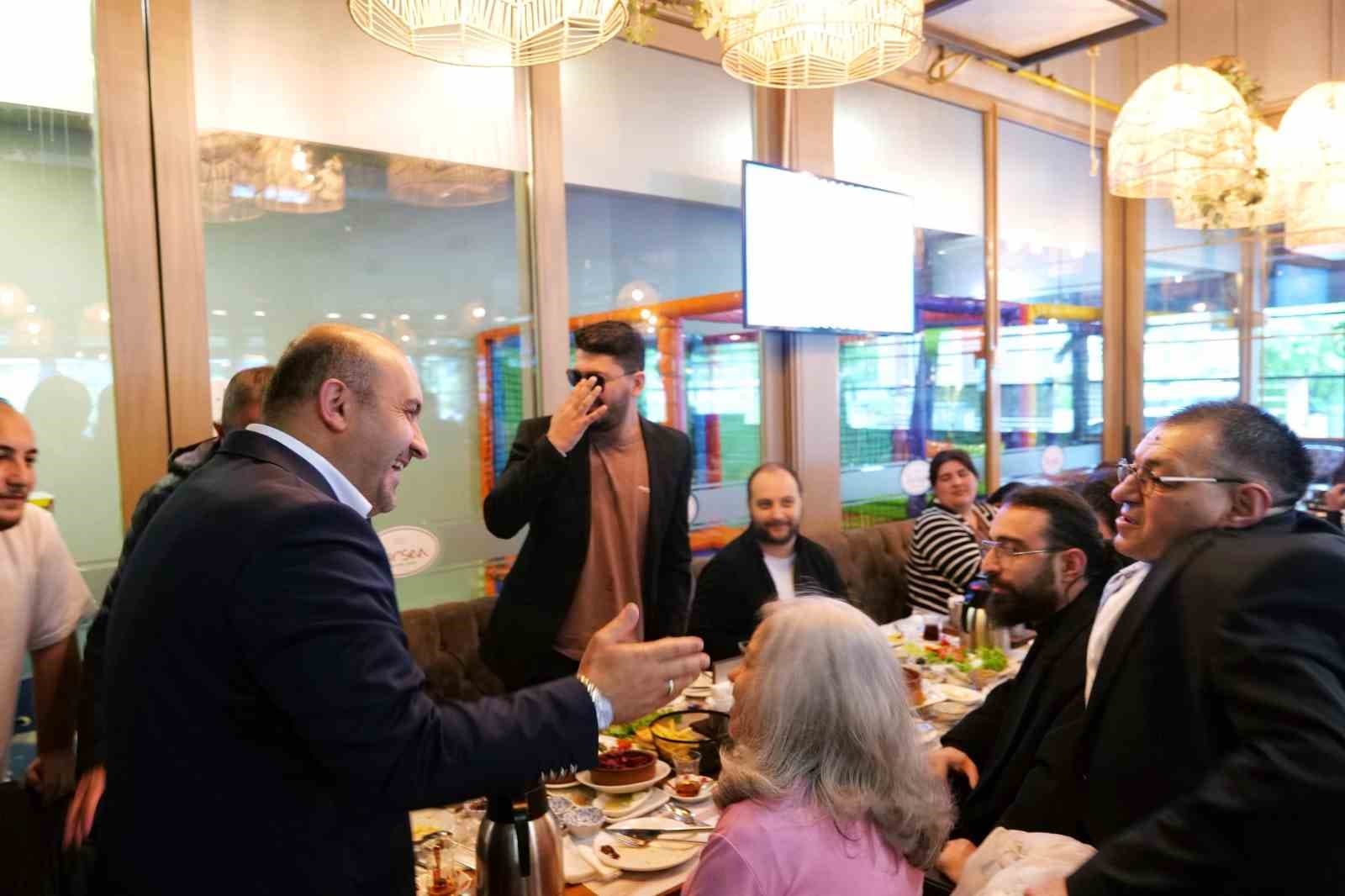 AK Parti Eskişehir İl Başkanı Albayrak, engelli bireyler ile buluştu