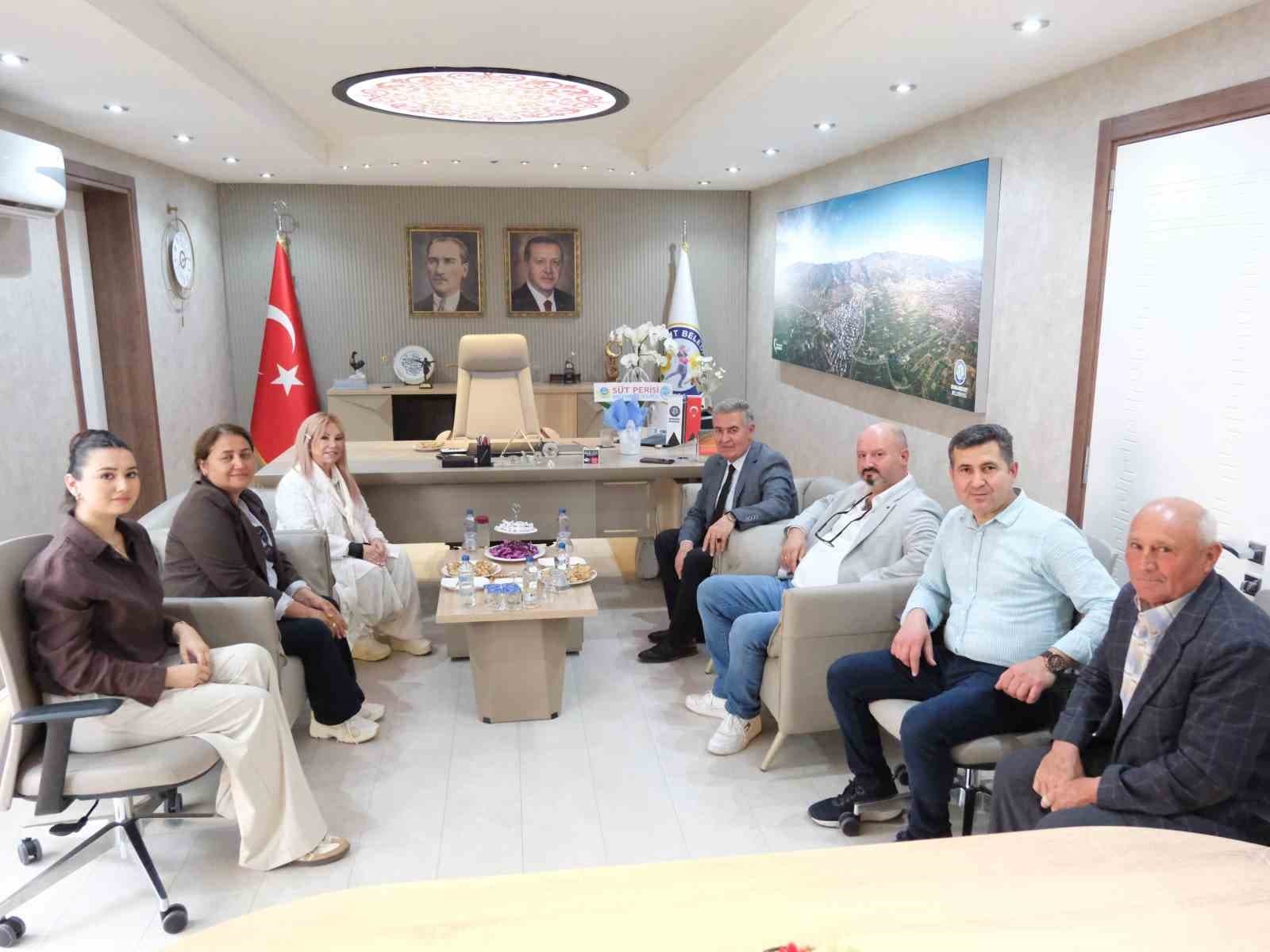 Türk Halk Müziği’nin usta ismi Buharkent’te ağırlandı