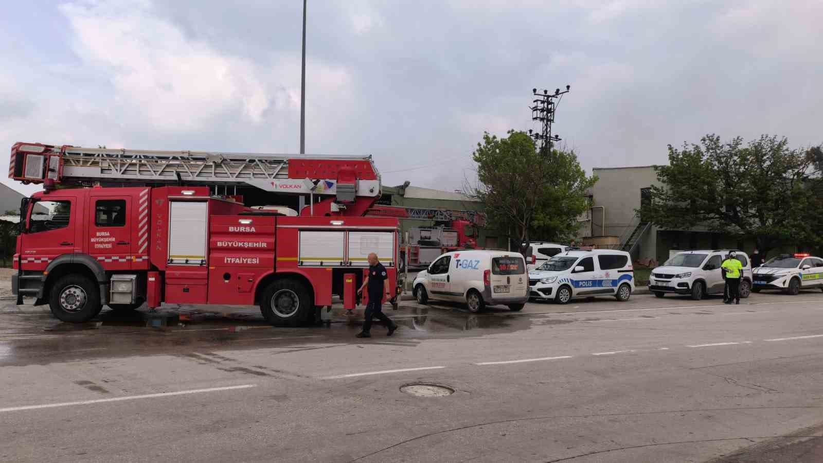 Bursa’da sunta fabrikasında korkutan yangın