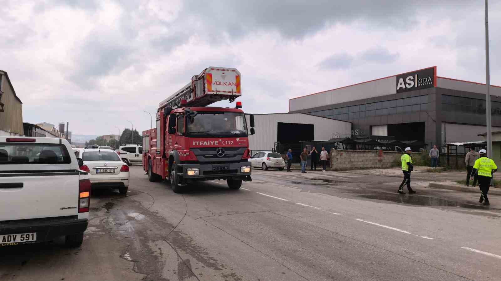 Bursa’da sunta fabrikasında korkutan yangın