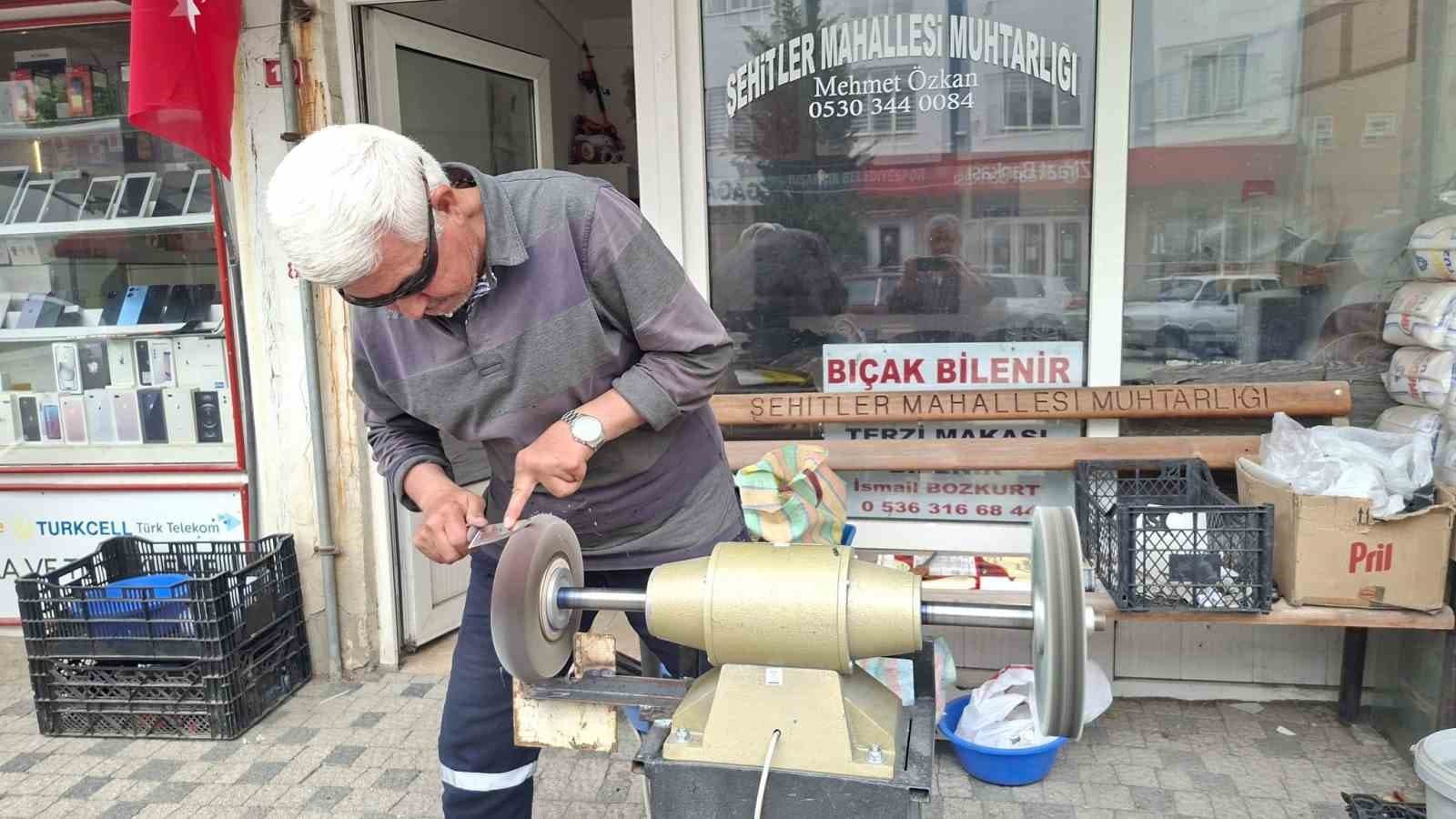 Hisarcık’ta bıçakçıların yoğun mesaisi