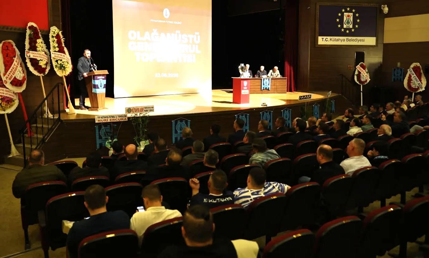 Kütahyaspor’da Hacı Osman Altınkaya yeniden başkan seçildi