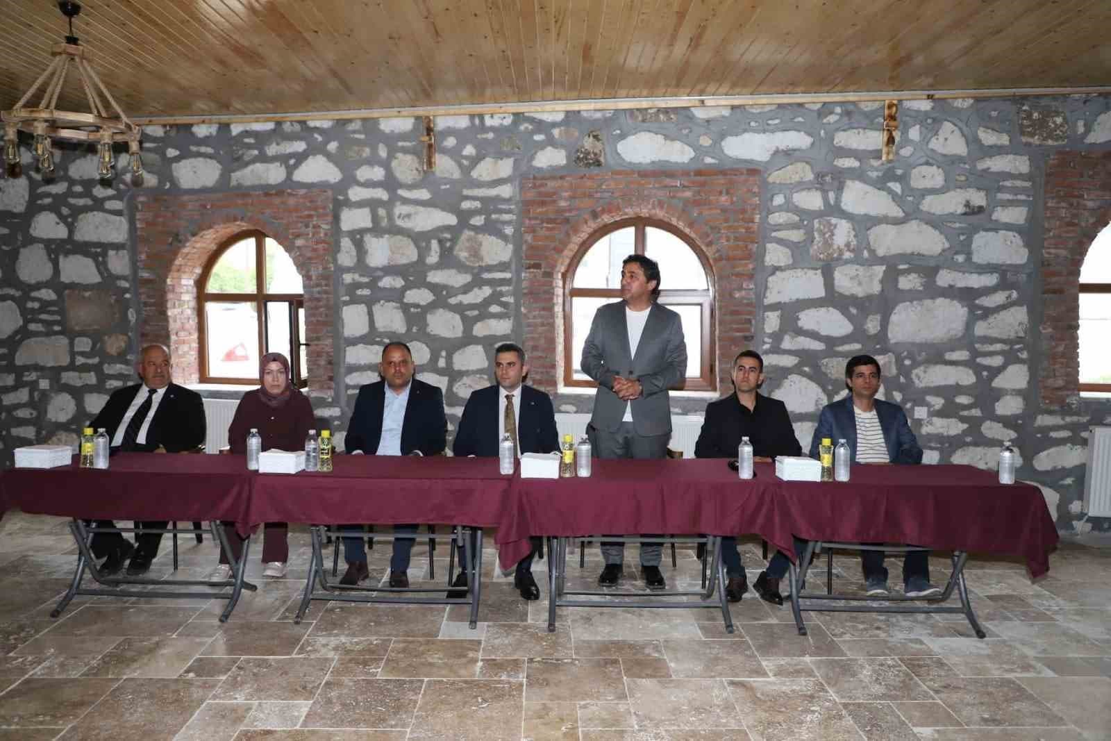 Selendi’de bayramlaşma programı düzenlendi