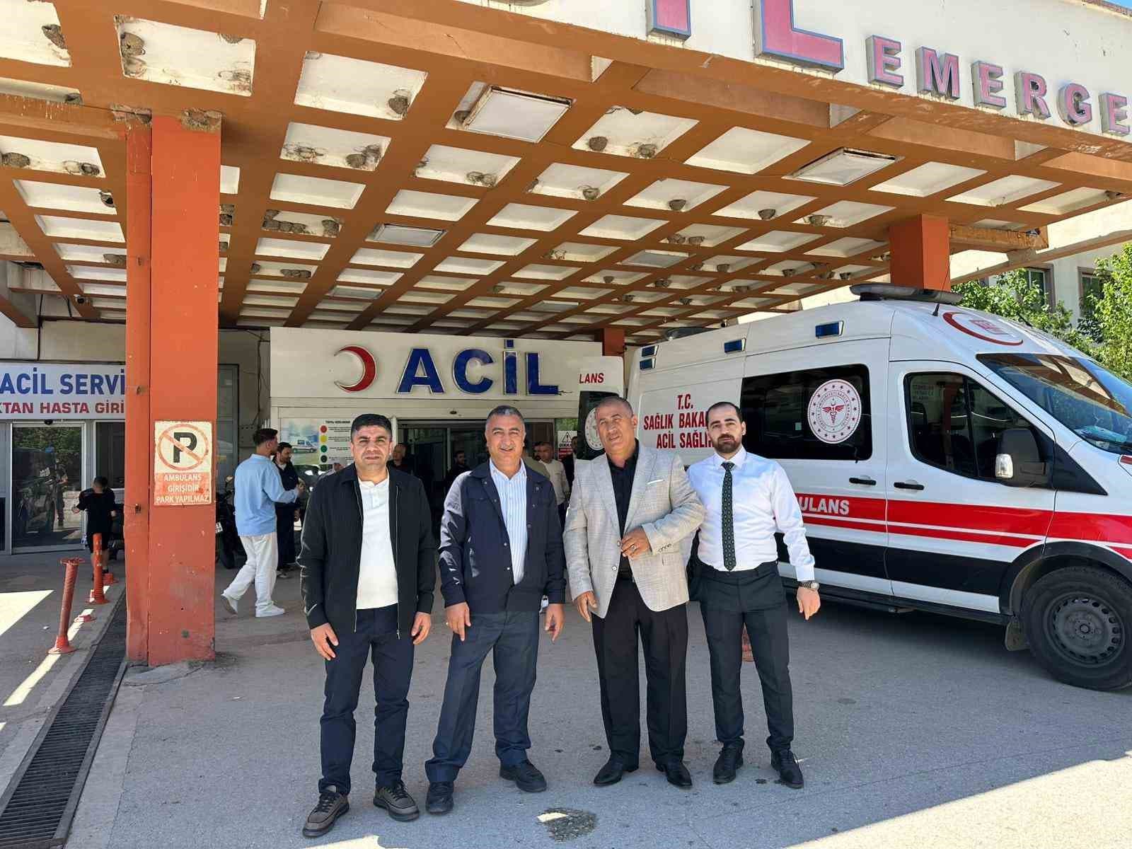 Sağlık-Sen Şırnak Şubesi’nden sağlık çalışanlarına bayram sürprizi