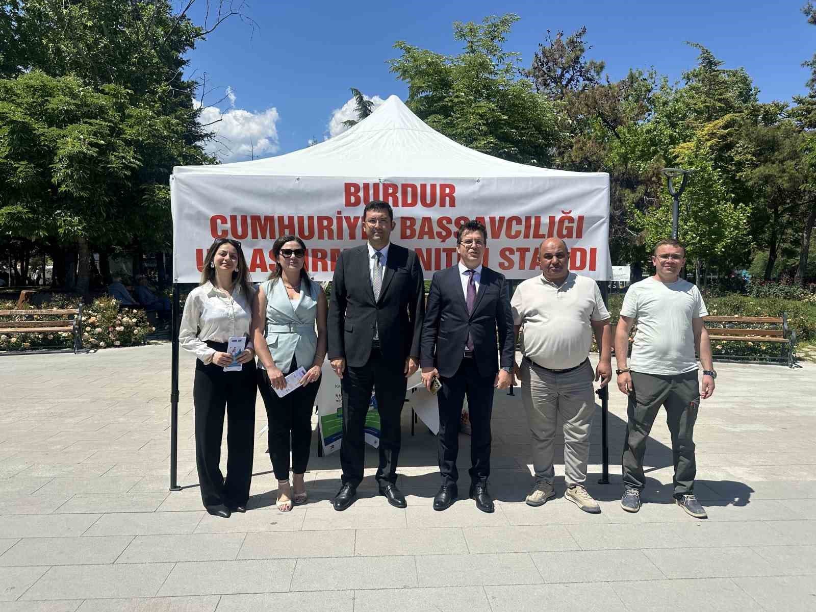 Burdur’da Uzlaştırma Haftası’nda vatandaşlara bilgilendirme standı