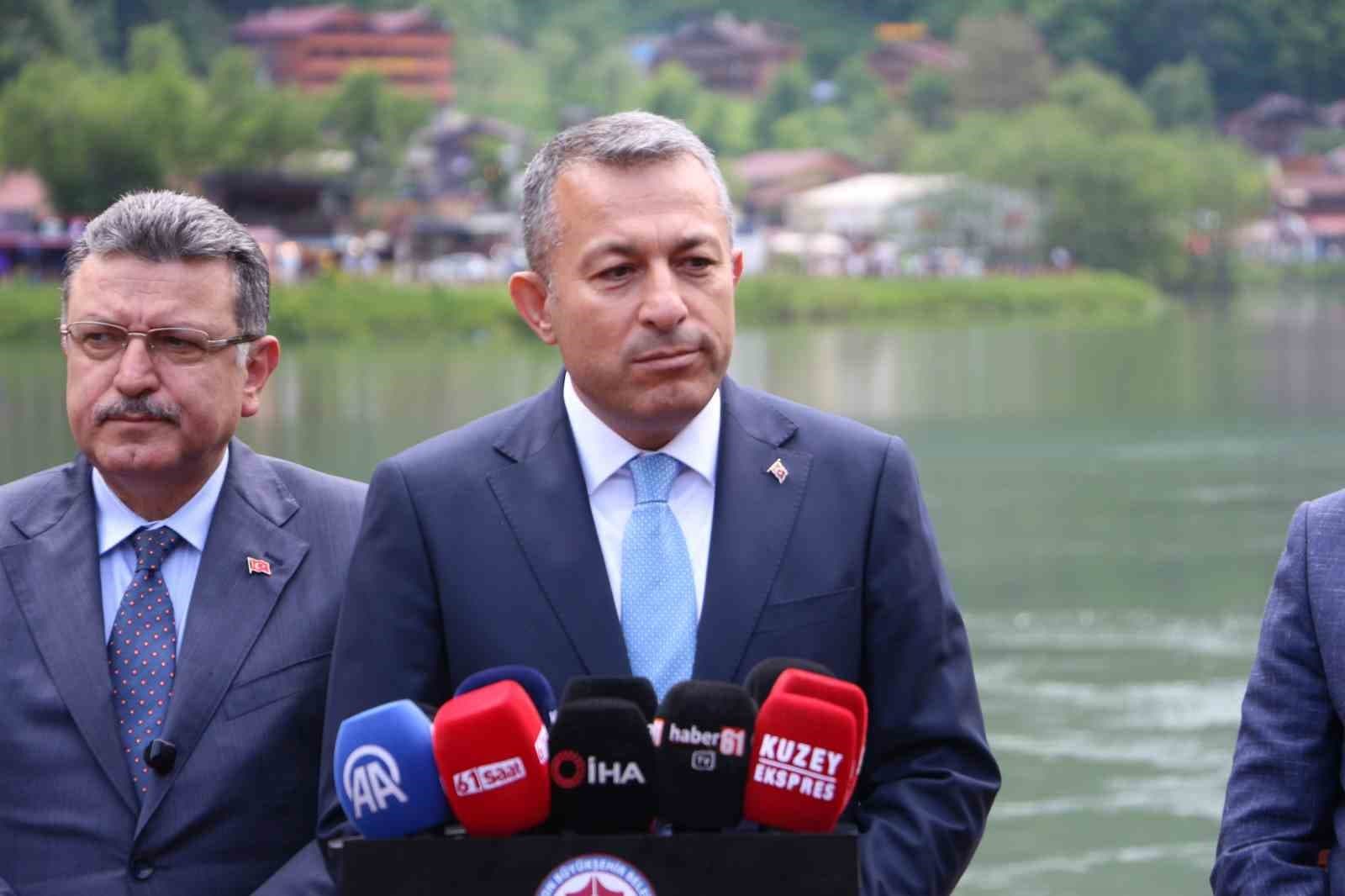 Başkan Genç: "Marjinal bir grup Trabzon turizmini, Trabzon’a gelen turistleri yargılamak istiyor"