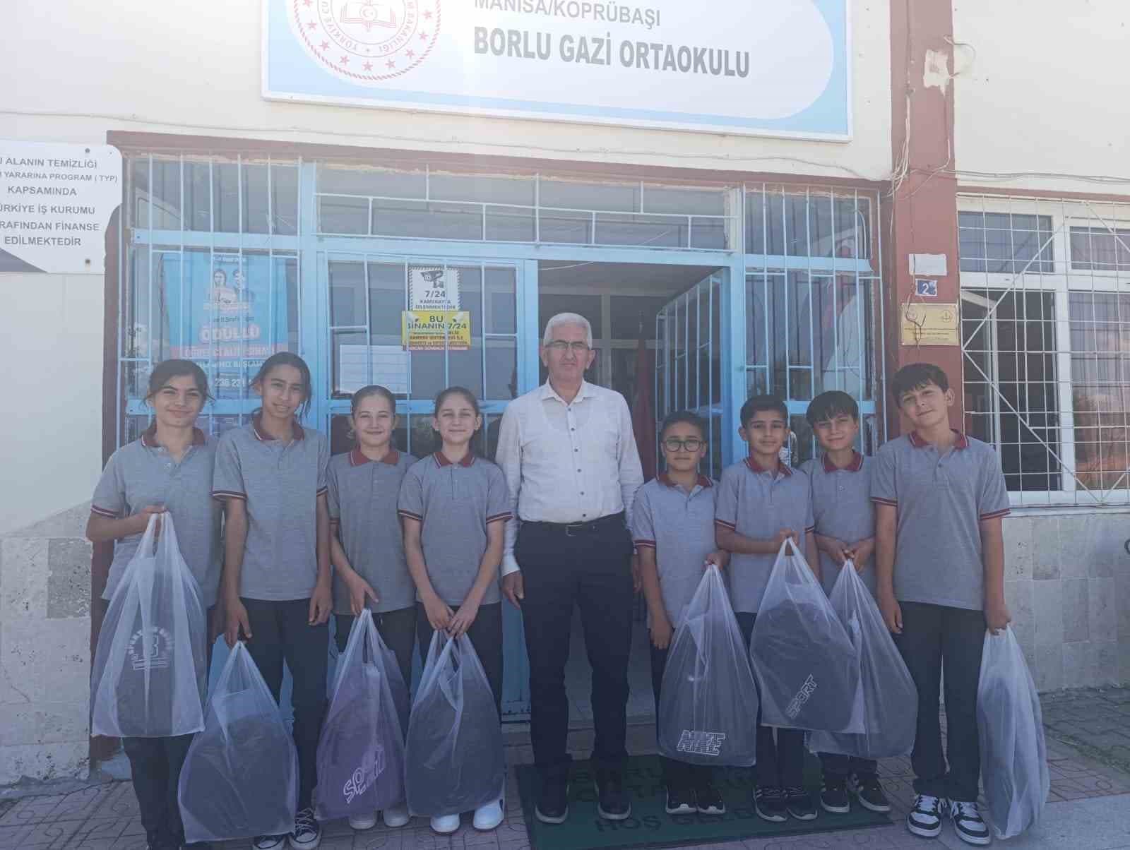 Köy okulundan bursluluk sınavında büyük başarı