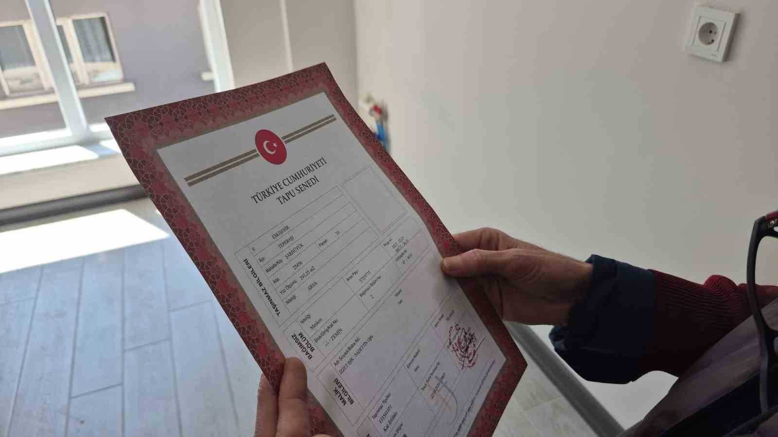 Evsiz kalan engelli vatandaş 6 aylık mücadelesinin ardından evine kavuştu