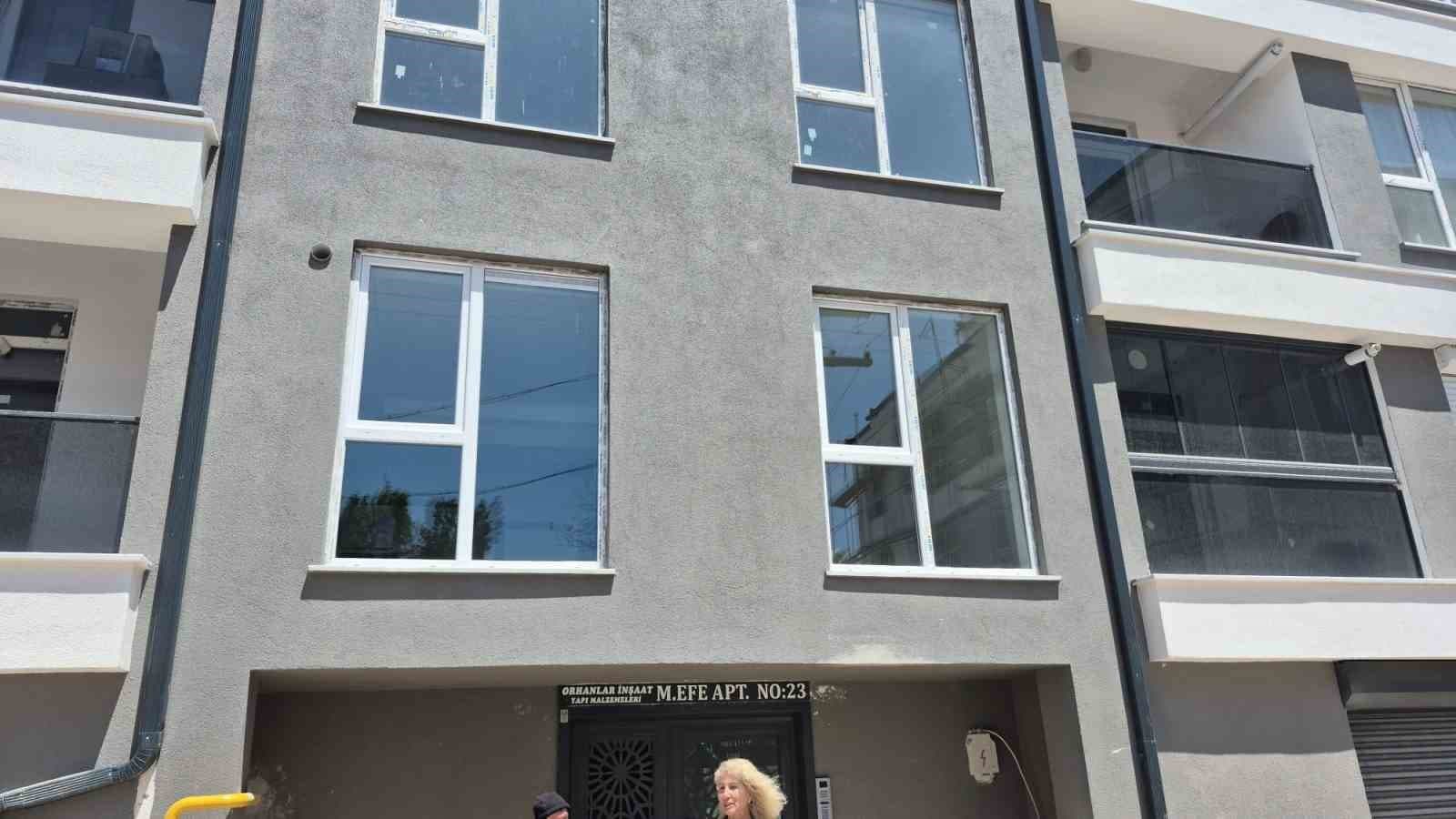 Evsiz kalan engelli vatandaş 6 aylık mücadelesinin ardından evine kavuştu