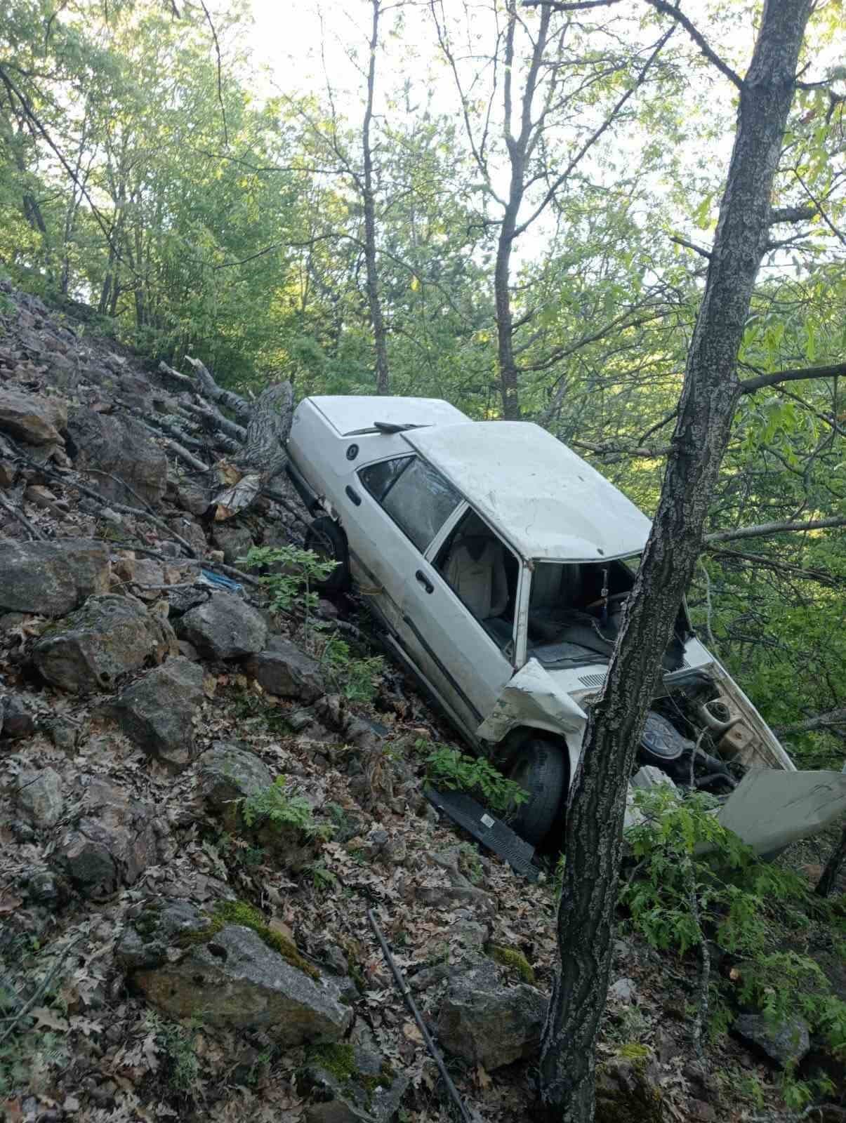 Tokat’ta uçuruma yuvarlanan aracın sürücüsü hayatını kaybetti