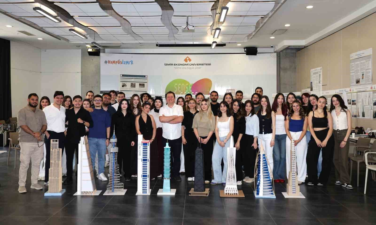 Dünyaca ünlü 22 binaya ‘deprem’ simülasyonu
