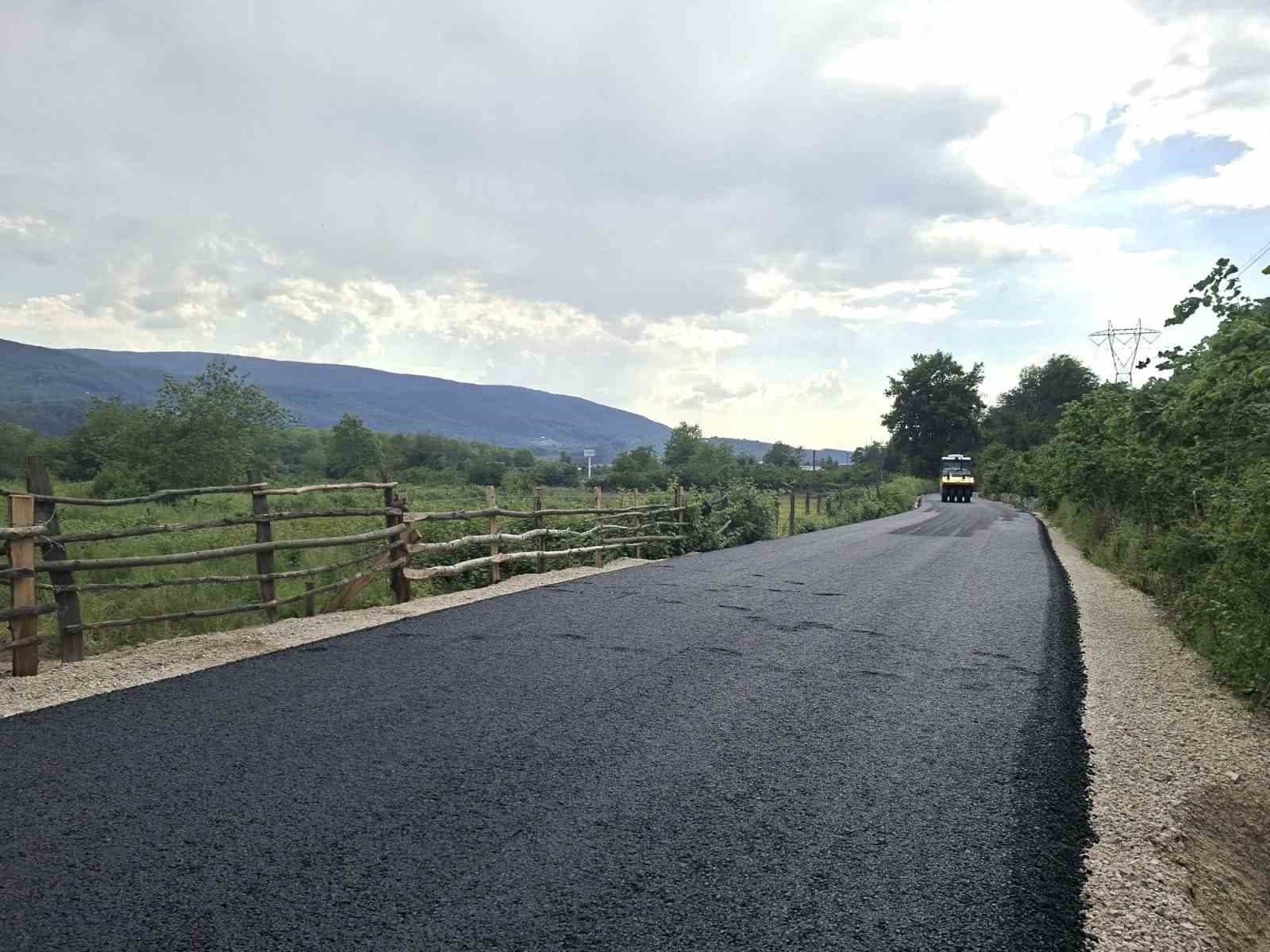 Yaz geldi asfalt çalışması hızlandı