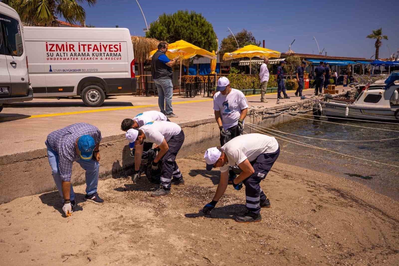 Plajdan 750 kilogram atık toplandı