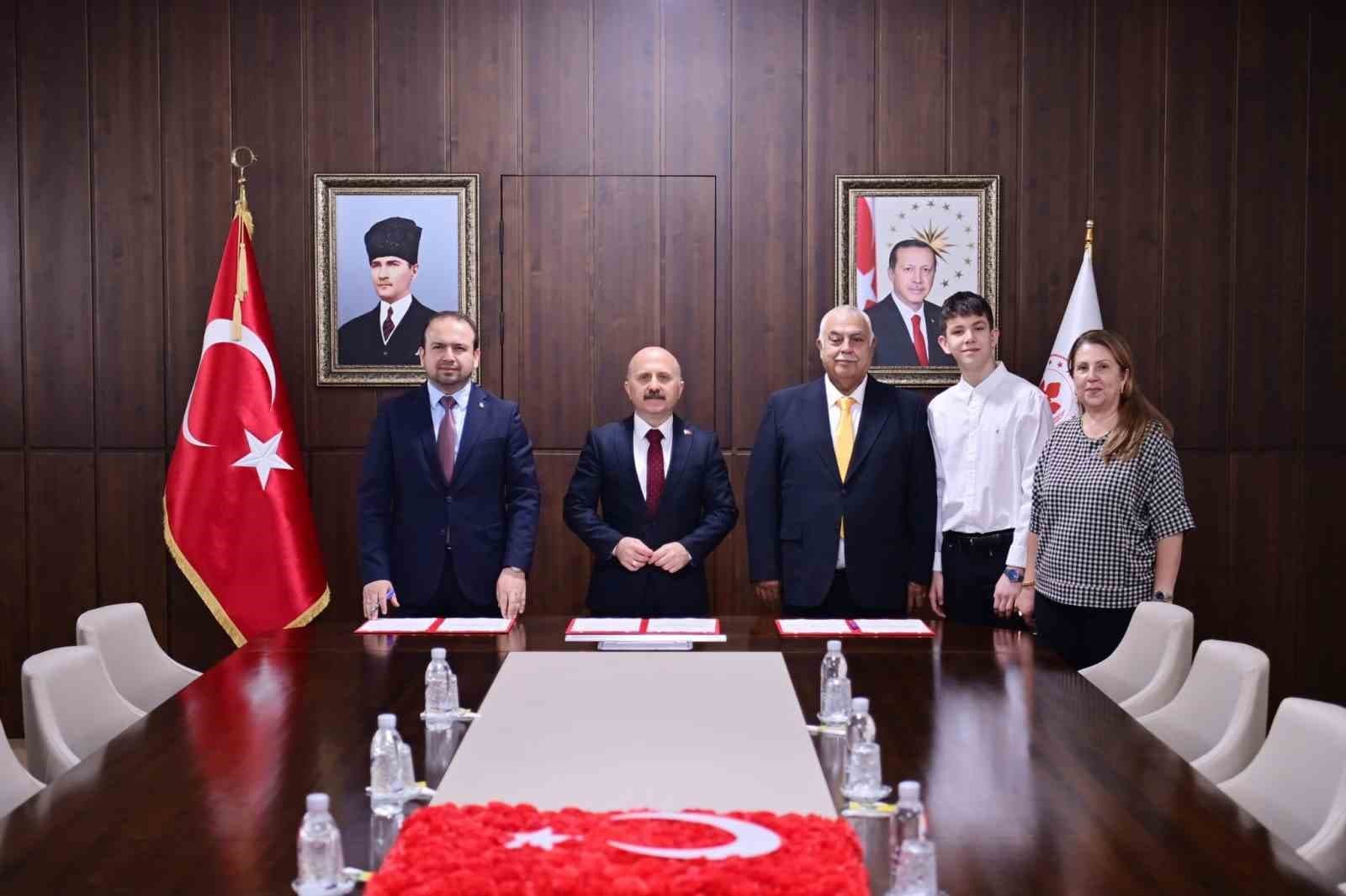 Aydınlı hayırseverden sağlık yatırımı