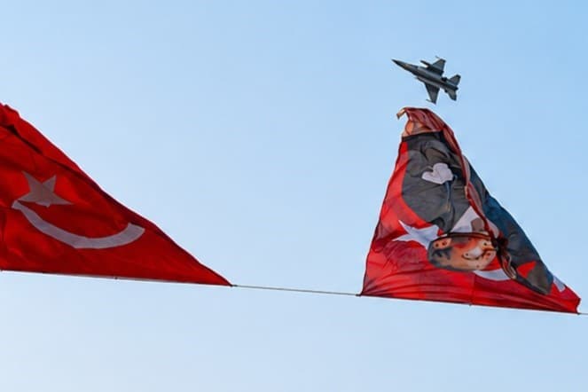 Amasya’da F-16’lardan nefes kesen gösteri