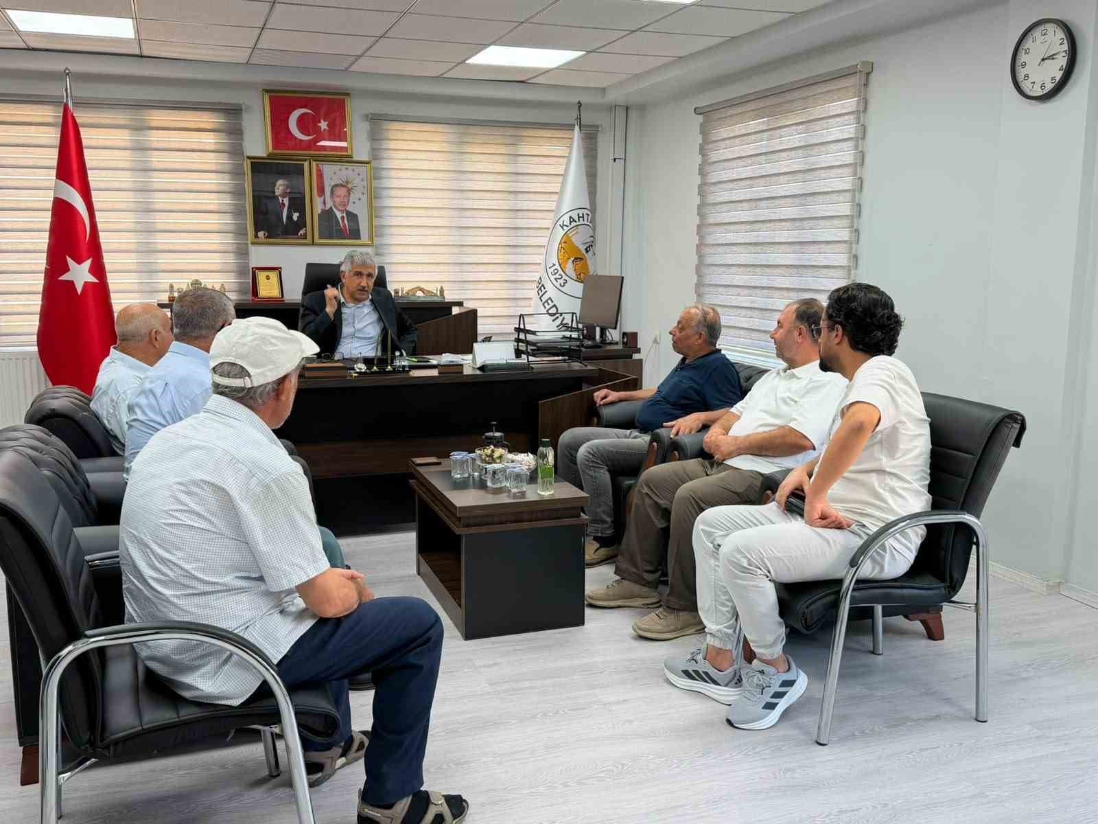 Başkan Hallaç, Halk Buluşmaları’nda vatandaşların taleplerini dinledi