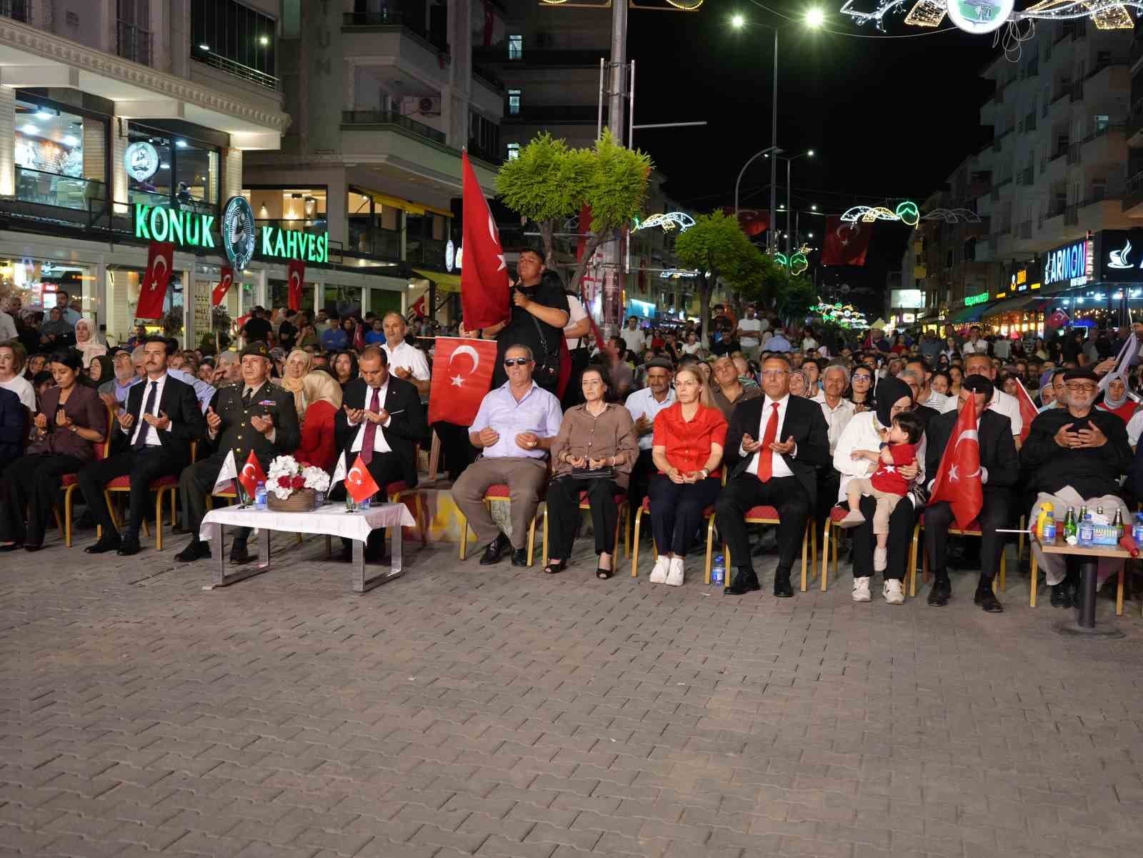 Iğdır’da 15 Temmuz şehitlerini anma programı düzenlendi