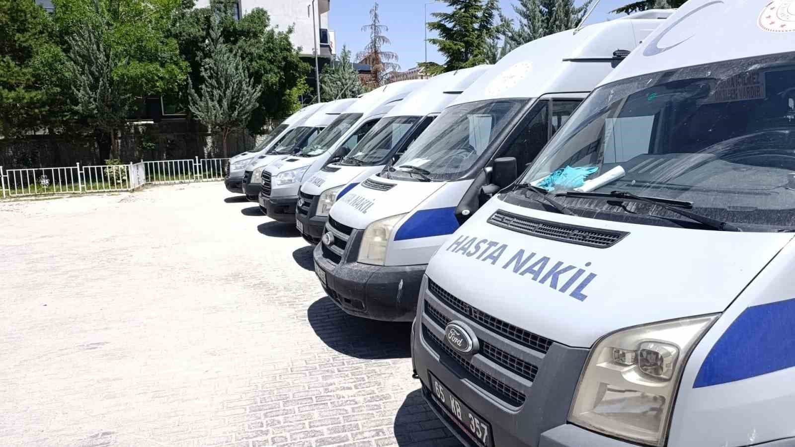 Van Sağlık Müdürlüğü’nün hasta nakil filosu yenilendi