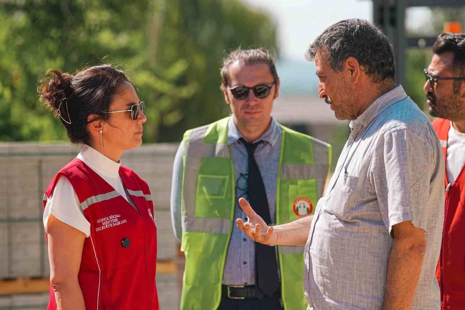 Başkan Köksal Aras mahallelerde yürütülen çalışmaları yerinde inceledi