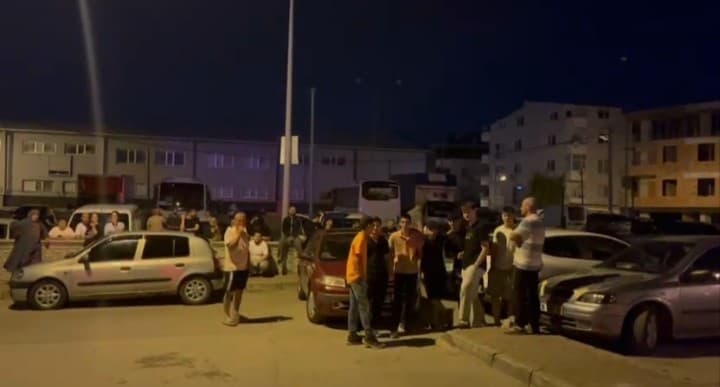Bursa’da çıkan kavgada bıçaklar çekildi: 1 yaralı