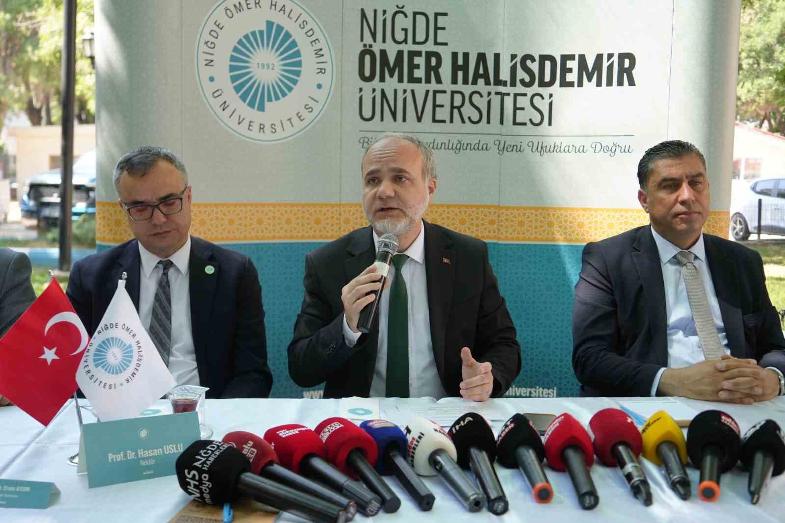 NÖHÜ, geleceğin meslekleri ve güçlü altyapısıyla üniversite adaylarını bekliyor
