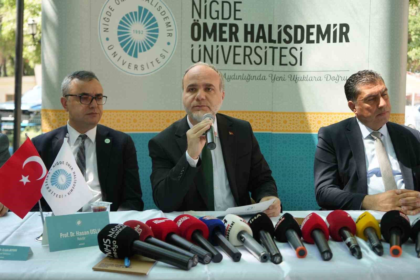 NÖHÜ, geleceğin meslekleri ve güçlü altyapısıyla üniversite adaylarını bekliyor