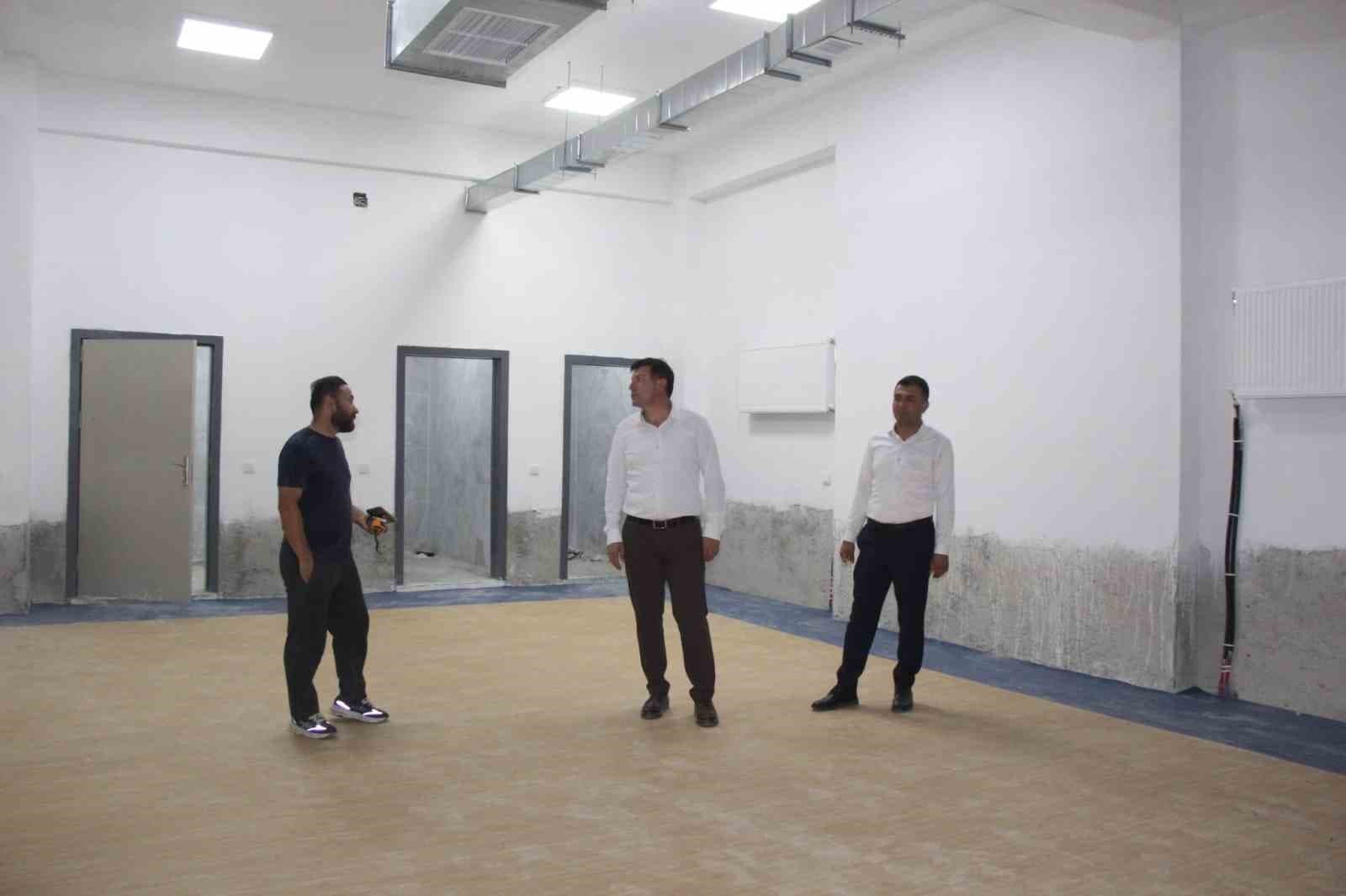 Cizre’ye 24 derslikli modern bir okul daha kazandırıldı