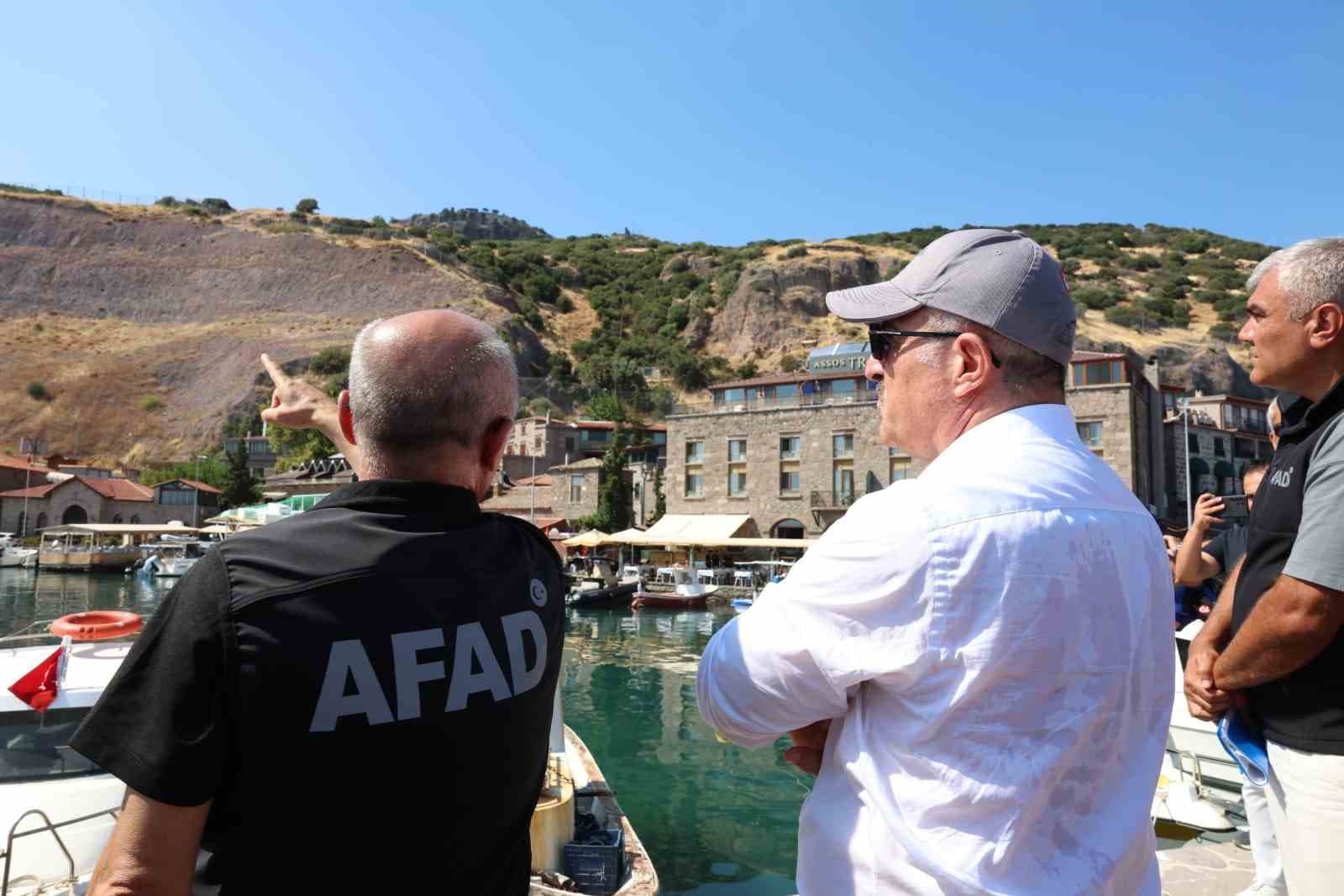 Vali Toraman, Apollon Smintheion ve Assos Antik kentinde incelemelerde bulundu