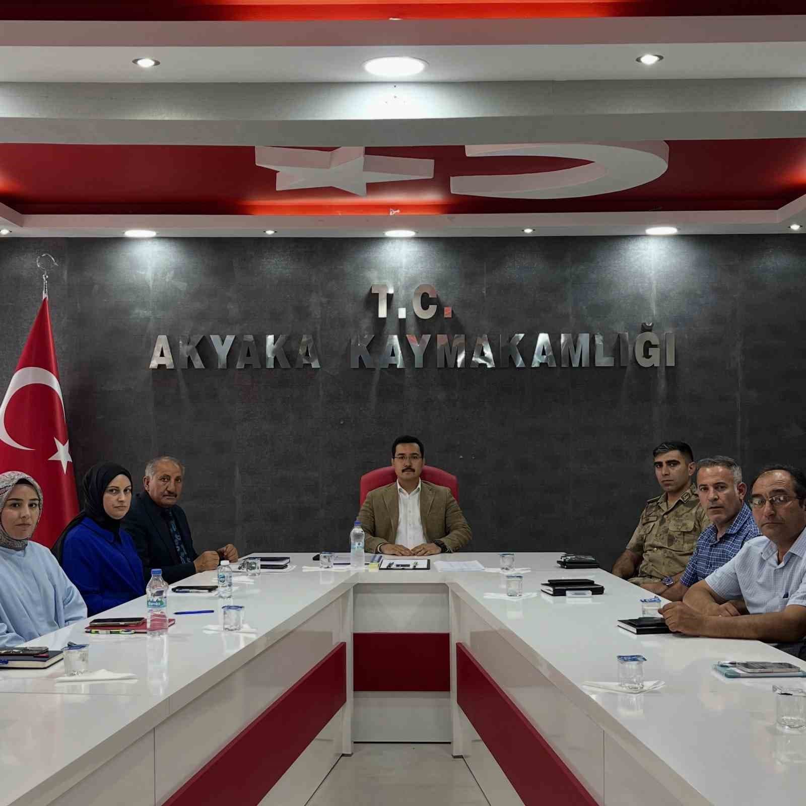 Akyaka’da kurum amirleri toplantısı gerçekleştirildi