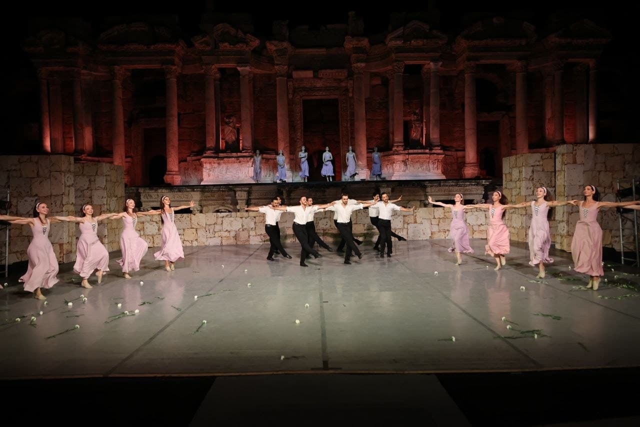 "Zorba" Balesi Hierapolis’te sahnelendi