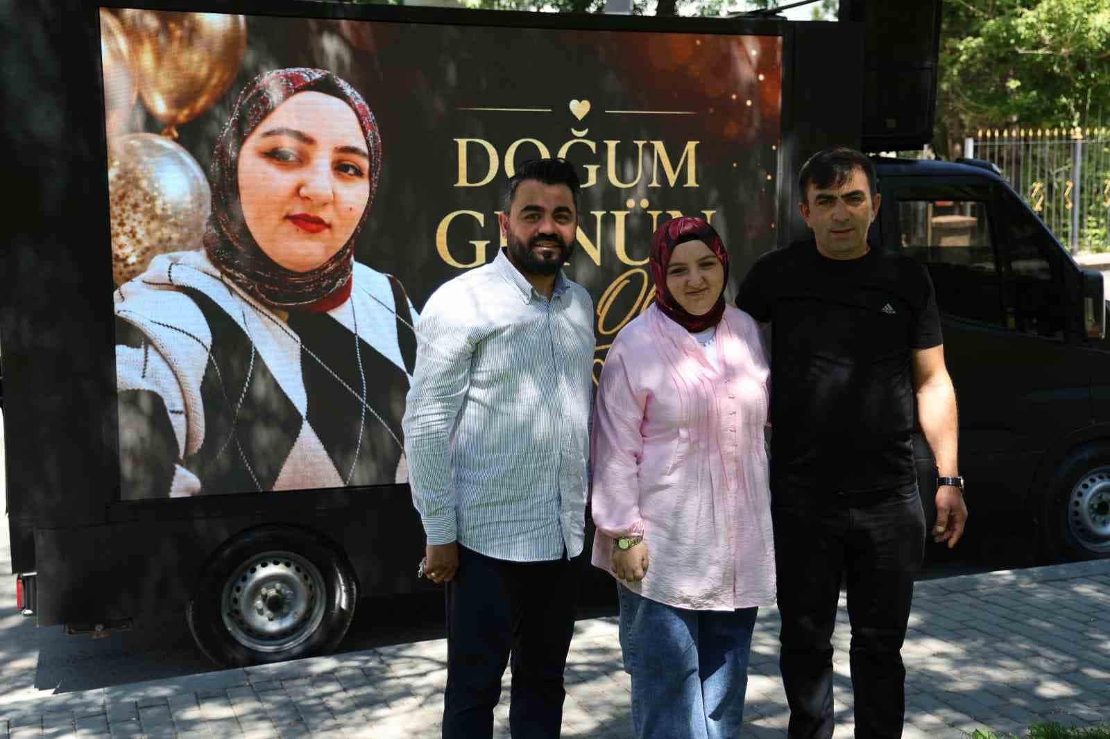 Özel Esra’ya özel doğum günü