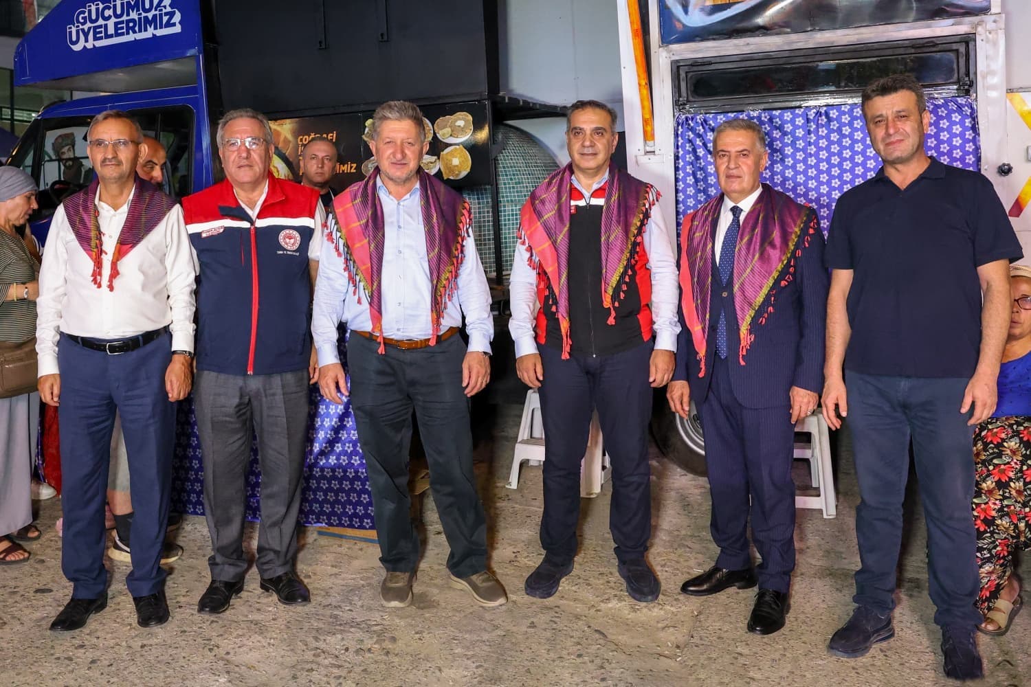 NTO’nun Mobil Tanıtım Aracı’ndan festivalde pide ikramı