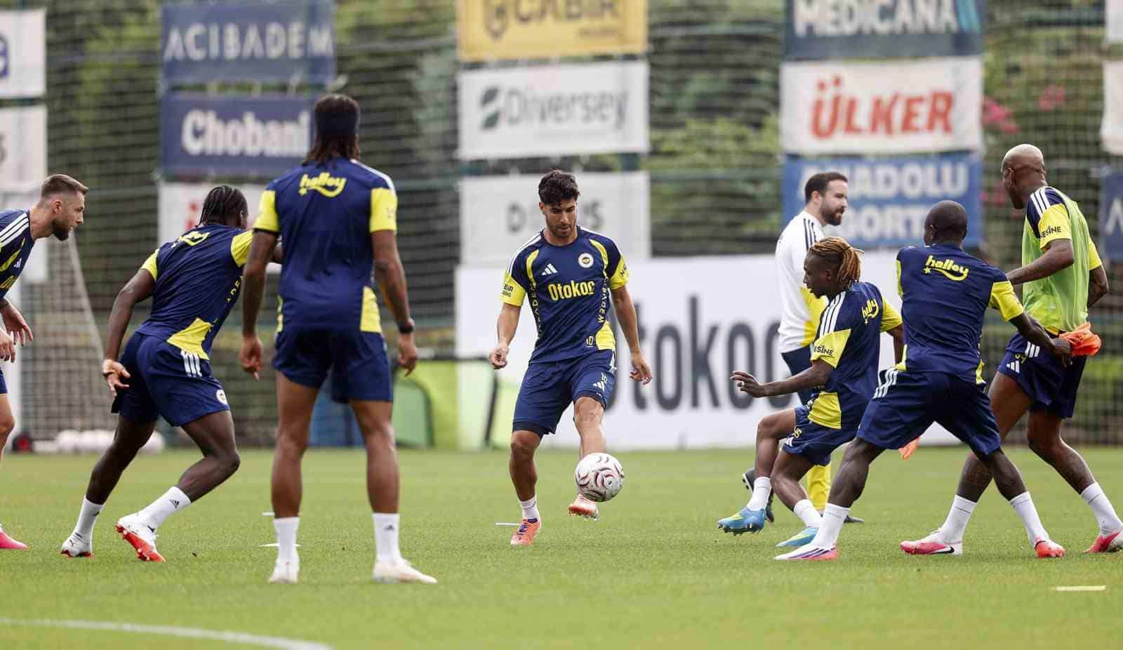 Fenerbahçe, Sturm Graz maçı hazırlıklarını sürdürdü