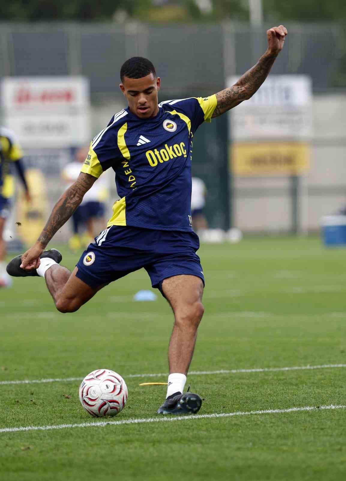 Fenerbahçe, Sturm Graz maçı hazırlıklarını sürdürdü