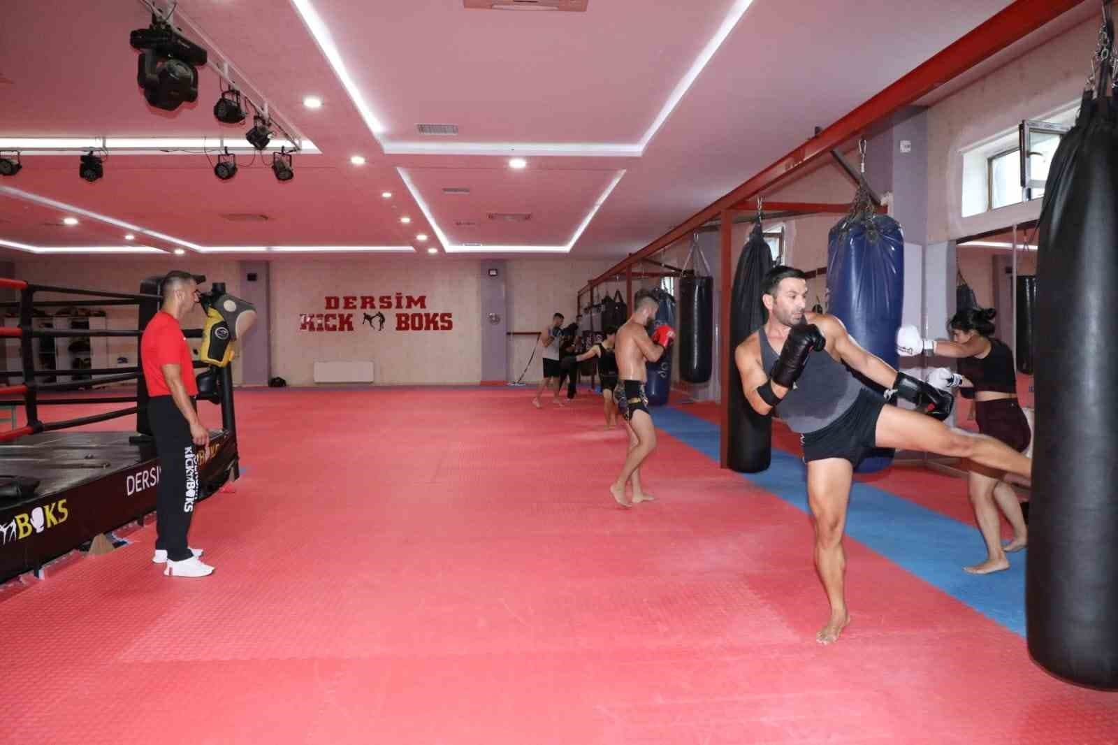 Şampiyonlar yetiştiren milli antrenöre Munzur Üniversitesi’nden engel