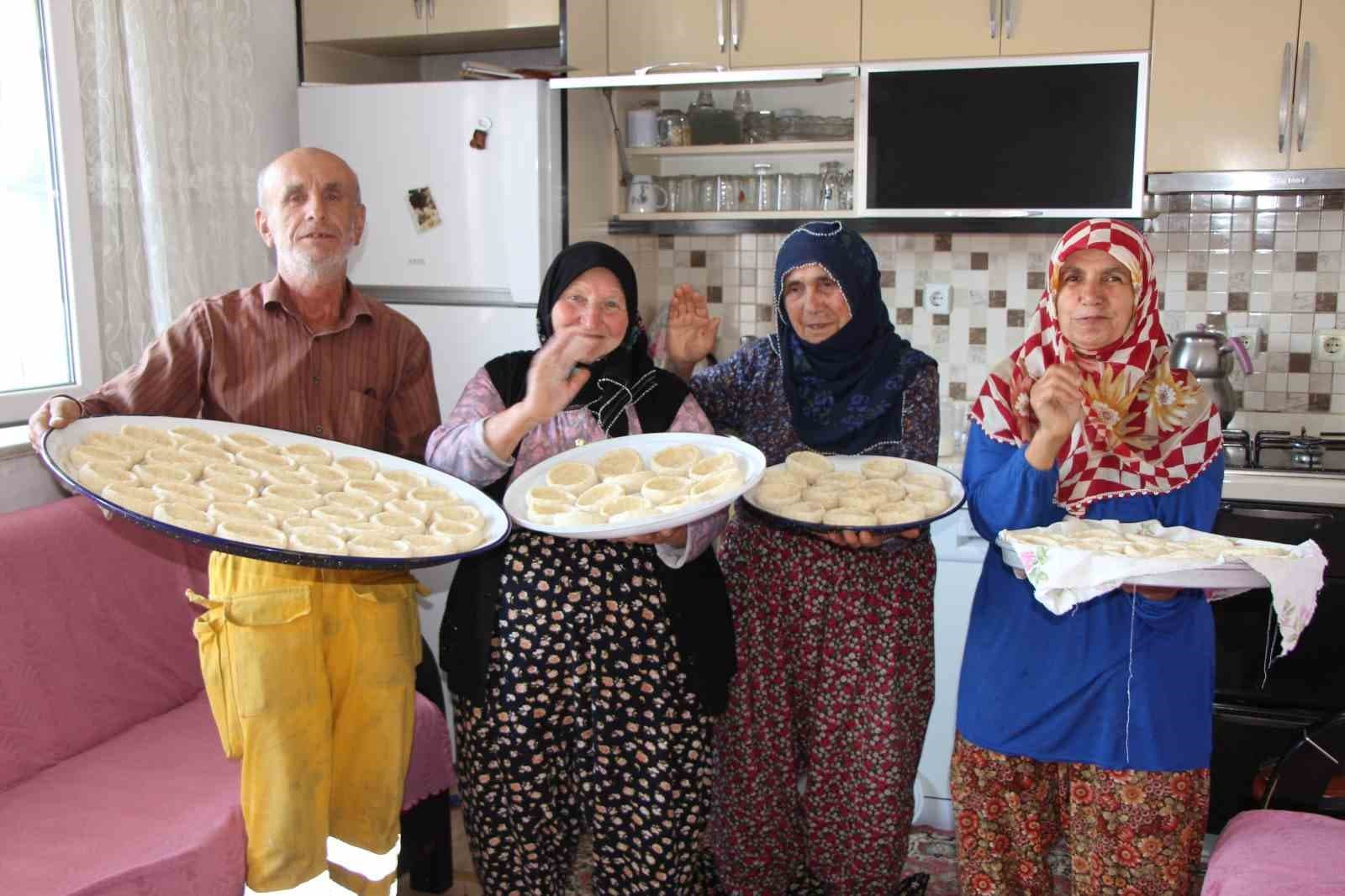Amasya’da geleneksel ’çanak tarhana’ mesaisi başladı
